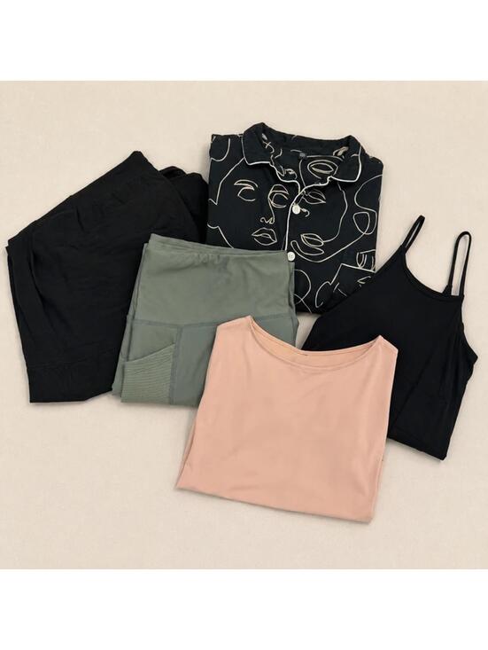 Dresses & Skirts - Women’s Plus Size Bundle L-XL Leggings Tops Dress Loungewear 5pc